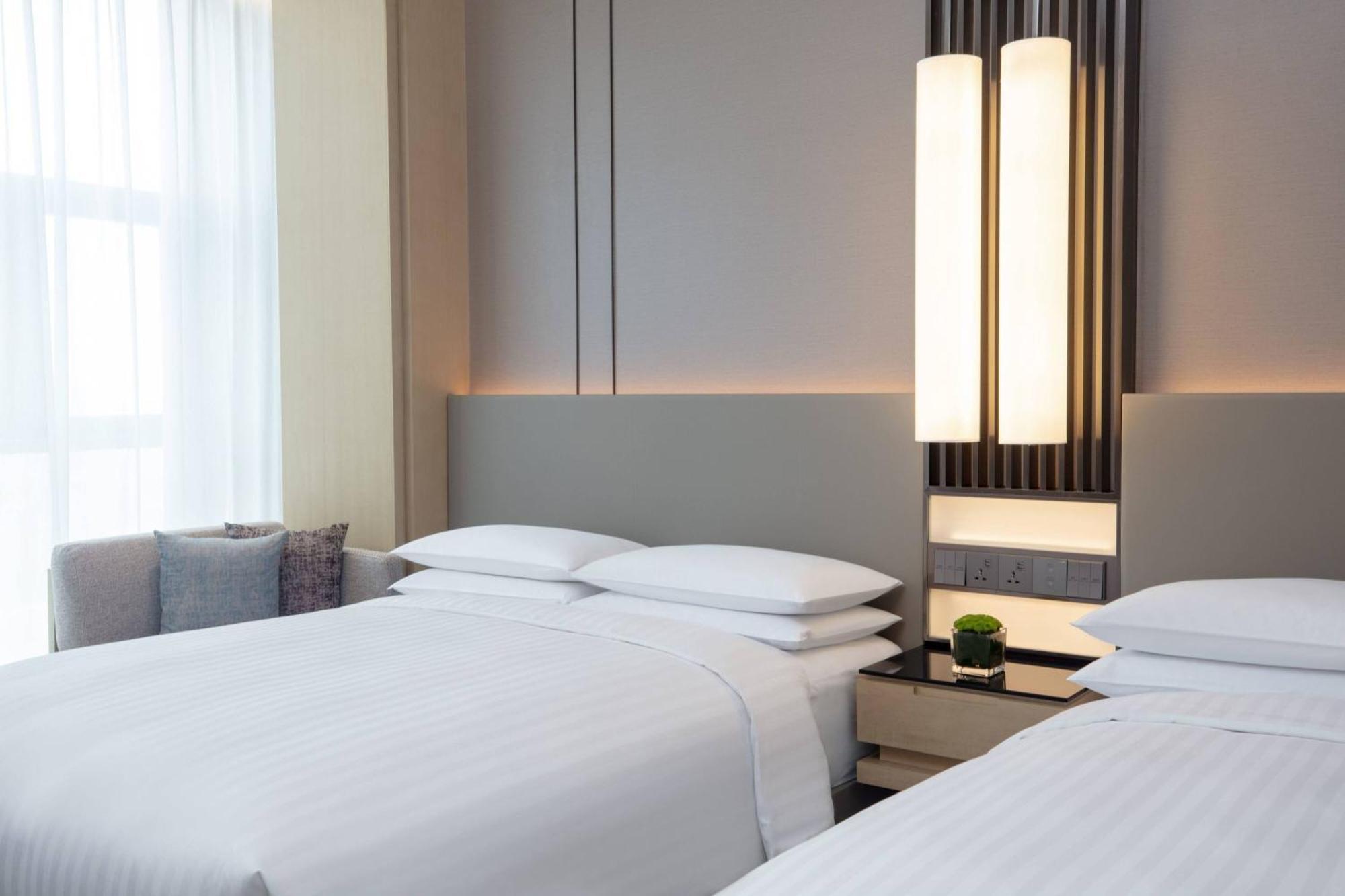 Courtyard By Marriott Jiangsu Taizhou Hotel Kültér fotó